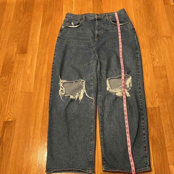Wild fable distressed highest rise baggy jeans size 16 - Picture 2 of 6